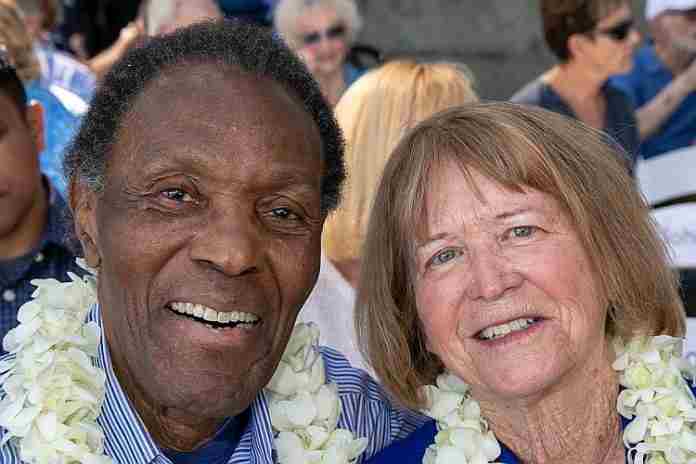 tsx pix 2019-1027 rafer and betsy johnson 750 (UCLA)