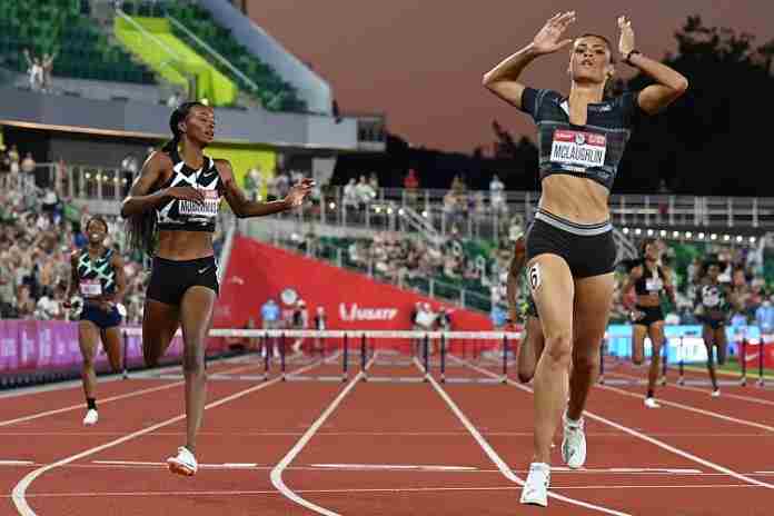 tsx pix 2021-627 mclaughlin wins 400H WR (tim healy trktwn usa)