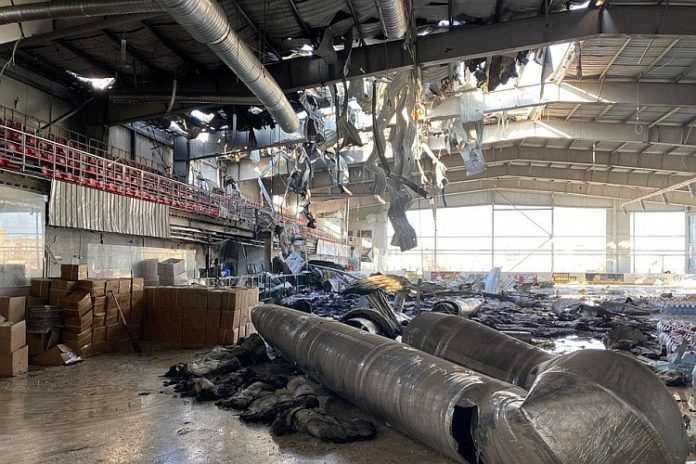 tsx pix 2023-104 altair arena bombed (dmytro kuleba)