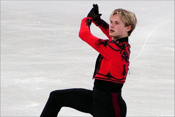 FIGURE SKATING: Malinin brings out the dragons, Chock & Bates and Glenn star at U.S. Nationals, as American Olympic squad to be nominated Sunday